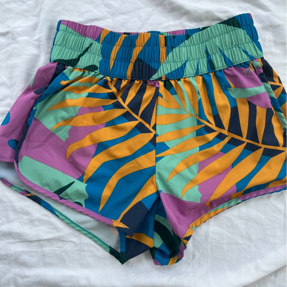 DSG HIGH WAISTED ATHLETIC SHORTS